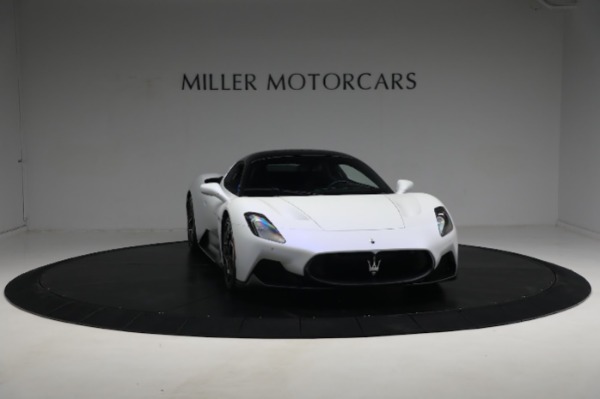 Used 2022 Maserati MC20 for sale $203,900 at Alfa Romeo of Greenwich in Greenwich CT 06830 24