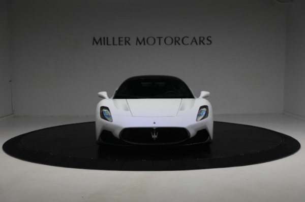 Used 2022 Maserati MC20 for sale $203,900 at Alfa Romeo of Greenwich in Greenwich CT 06830 25