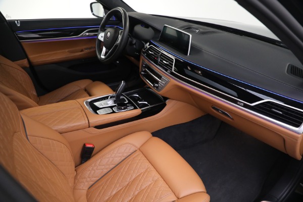 Used 2022 BMW 7 Series ALPINA B7 xDrive for sale $109,900 at Alfa Romeo of Greenwich in Greenwich CT 06830 19