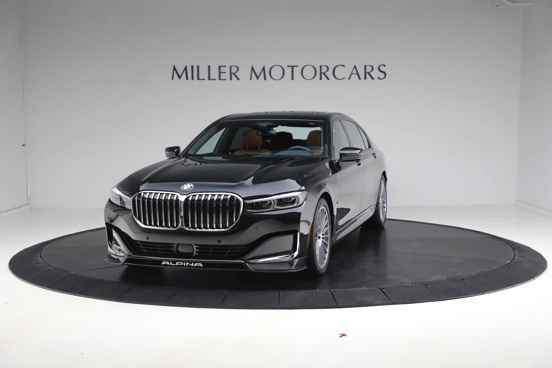 Used 2022 BMW 7 Series ALPINA B7 xDrive for sale $109,900 at Alfa Romeo of Greenwich in Greenwich CT 06830 1