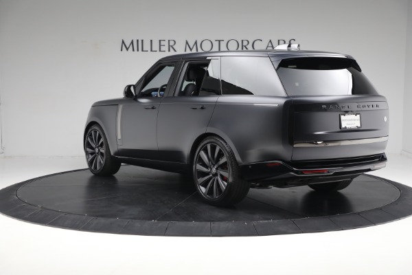 Used 2023 Land Rover Range Rover P530 SV for sale $233,900 at Alfa Romeo of Greenwich in Greenwich CT 06830 7