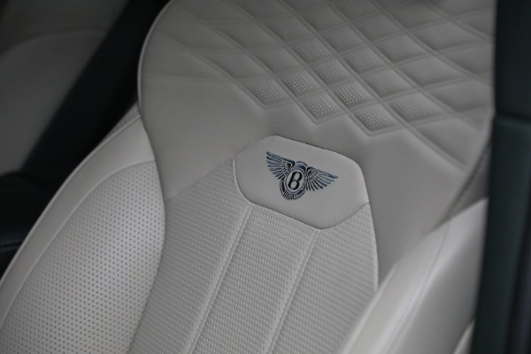 Used 2023 Bentley Bentayga EWB Azure V8 for sale Sold at Alfa Romeo of Greenwich in Greenwich CT 06830 26