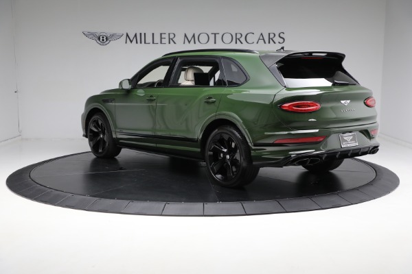 Used 2023 Bentley Bentayga EWB Azure V8 for sale Sold at Alfa Romeo of Greenwich in Greenwich CT 06830 8