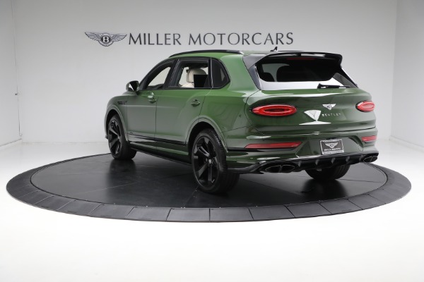 Used 2023 Bentley Bentayga EWB Azure V8 for sale Sold at Alfa Romeo of Greenwich in Greenwich CT 06830 9