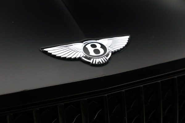 Used 2023 Bentley Bentayga EWB Azure V8 for sale Sold at Alfa Romeo of Greenwich in Greenwich CT 06830 22