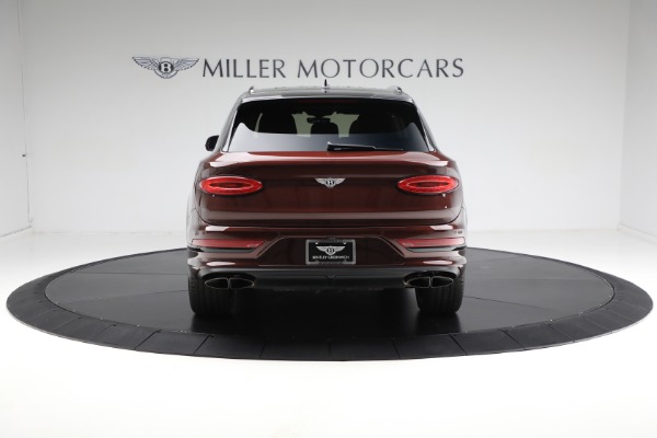 Used 2023 Bentley Bentayga EWB Azure V8 for sale Sold at Alfa Romeo of Greenwich in Greenwich CT 06830 8