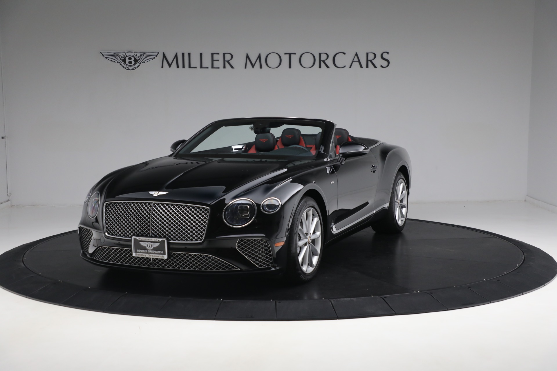 Used 2020 Bentley Continental GTC V8 for sale $184,900 at Alfa Romeo of Greenwich in Greenwich CT 06830 1