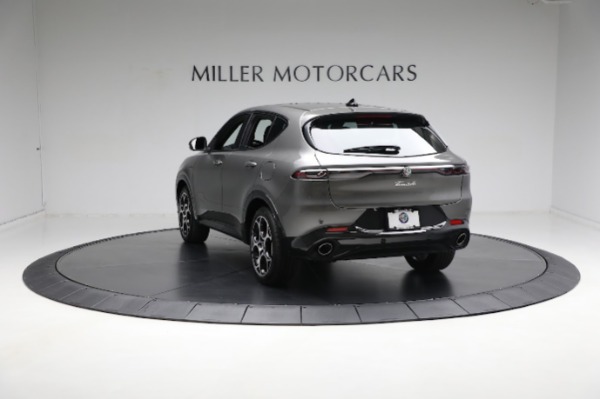 New 2024 Alfa Romeo Tonale Veloce for sale Sold at Alfa Romeo of Greenwich in Greenwich CT 06830 10