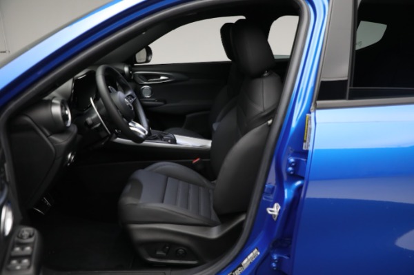New 2024 Alfa Romeo Tonale Ti for sale Sold at Alfa Romeo of Greenwich in Greenwich CT 06830 25