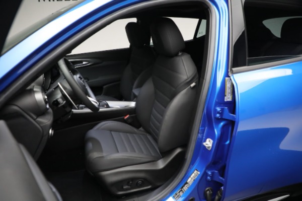 New 2024 Alfa Romeo Tonale Ti for sale Sold at Alfa Romeo of Greenwich in Greenwich CT 06830 27