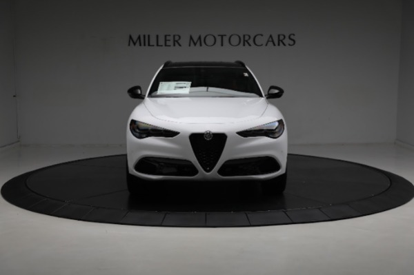 New 2024 Alfa Romeo Stelvio Veloce for sale Sold at Alfa Romeo of Greenwich in Greenwich CT 06830 25