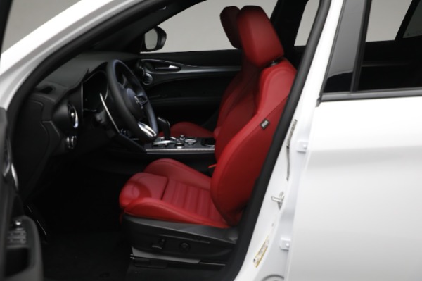 New 2024 Alfa Romeo Stelvio Veloce for sale Sold at Alfa Romeo of Greenwich in Greenwich CT 06830 26