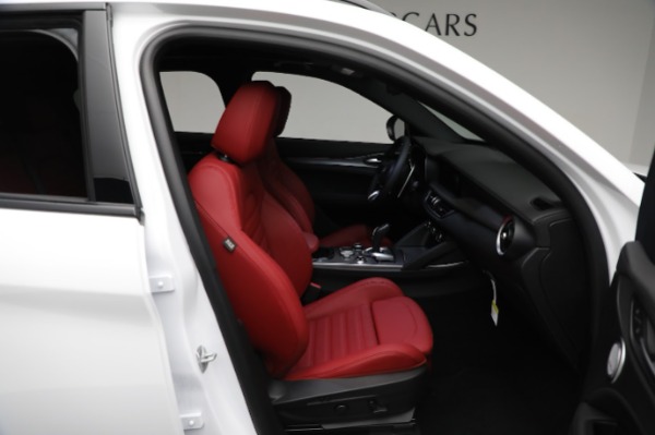 New 2024 Alfa Romeo Stelvio Veloce for sale Sold at Alfa Romeo of Greenwich in Greenwich CT 06830 23
