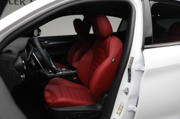 New 2024 Alfa Romeo Stelvio Veloce for sale Sold at Alfa Romeo of Greenwich in Greenwich CT 06830 24