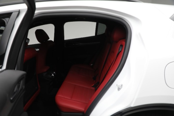 New 2024 Alfa Romeo Stelvio Veloce for sale Sold at Alfa Romeo of Greenwich in Greenwich CT 06830 26