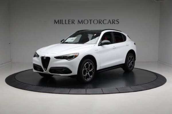 New 2024 Alfa Romeo Stelvio Veloce for sale $57,420 at Alfa Romeo of Greenwich in Greenwich CT 06830 4