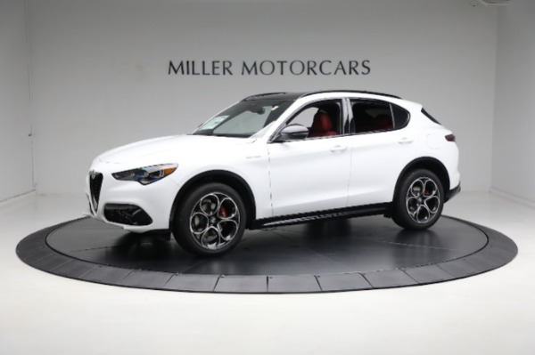 New 2024 Alfa Romeo Stelvio Veloce for sale $57,420 at Alfa Romeo of Greenwich in Greenwich CT 06830 1