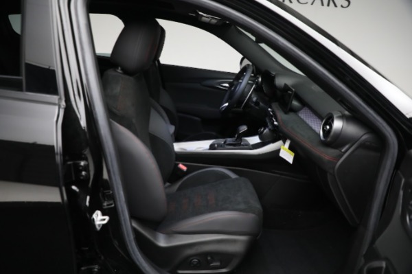 Used 2024 Alfa Romeo Tonale Veloce for sale $28,900 at Alfa Romeo of Greenwich in Greenwich CT 06830 20
