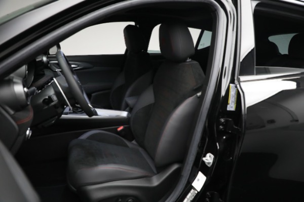 Used 2024 Alfa Romeo Tonale Veloce for sale $28,900 at Alfa Romeo of Greenwich in Greenwich CT 06830 21