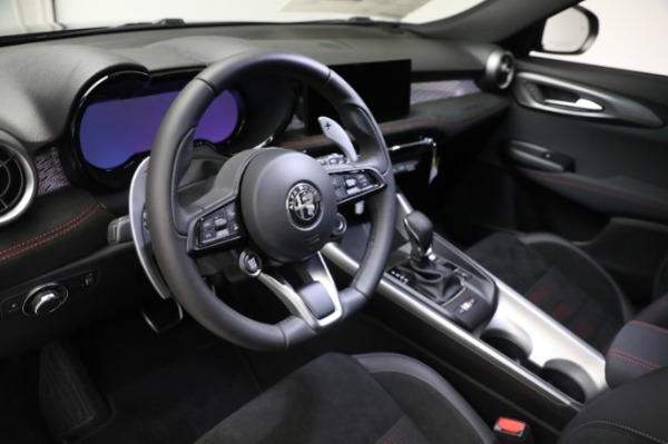 Used 2024 Alfa Romeo Tonale Veloce for sale $28,900 at Alfa Romeo of Greenwich in Greenwich CT 06830 23