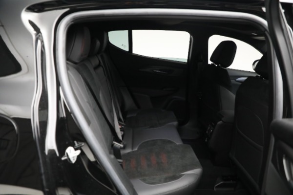 Used 2024 Alfa Romeo Tonale Veloce for sale $28,900 at Alfa Romeo of Greenwich in Greenwich CT 06830 25