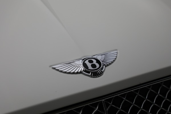 Used 2022 Bentley Continental GTC V8 for sale Sold at Alfa Romeo of Greenwich in Greenwich CT 06830 18