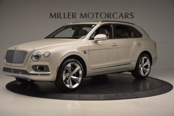 Used 2017 Bentley Bentayga for sale Sold at Alfa Romeo of Greenwich in Greenwich CT 06830 2