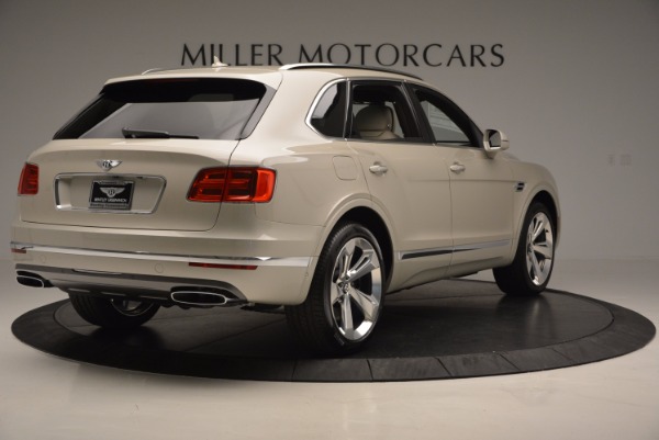 Used 2017 Bentley Bentayga for sale Sold at Alfa Romeo of Greenwich in Greenwich CT 06830 6