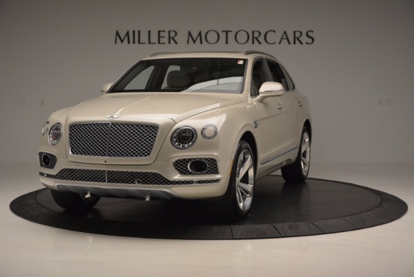 Used 2017 Bentley Bentayga for sale Sold at Alfa Romeo of Greenwich in Greenwich CT 06830 1