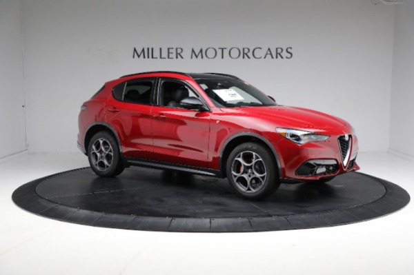 New 2024 Alfa Romeo Stelvio Ti for sale $53,895 at Alfa Romeo of Greenwich in Greenwich CT 06830 19