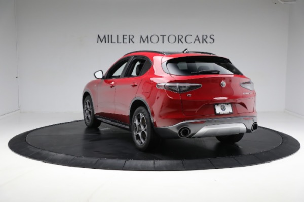 New 2024 Alfa Romeo Stelvio Ti for sale $53,895 at Alfa Romeo of Greenwich in Greenwich CT 06830 9