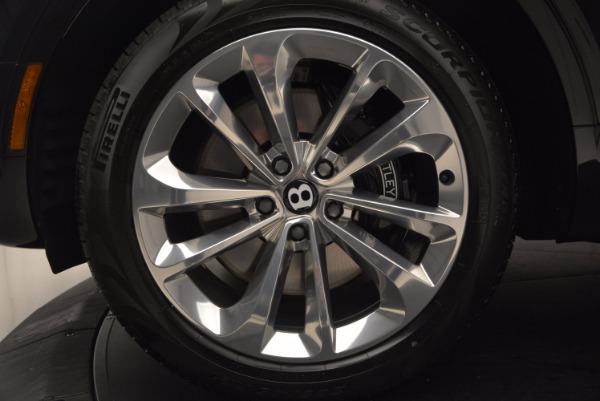 Used 2017 Bentley Bentayga W12 for sale Sold at Alfa Romeo of Greenwich in Greenwich CT 06830 15