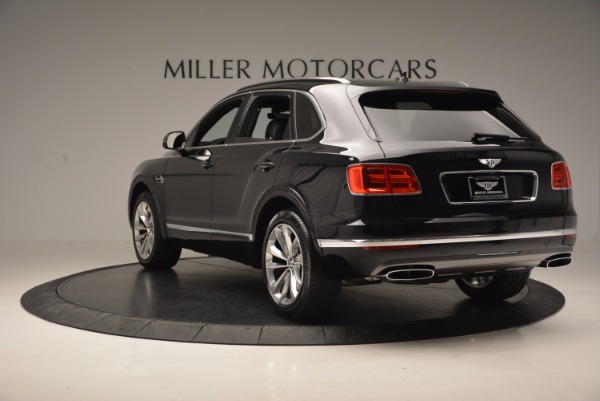 Used 2017 Bentley Bentayga W12 for sale Sold at Alfa Romeo of Greenwich in Greenwich CT 06830 5