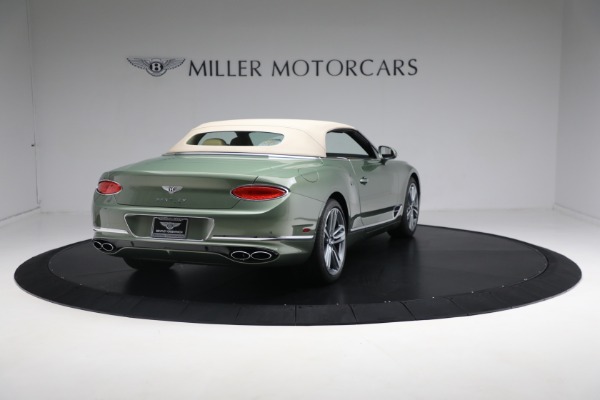 New 2024 Bentley Continental GTC V8 for sale $316,470 at Alfa Romeo of Greenwich in Greenwich CT 06830 18