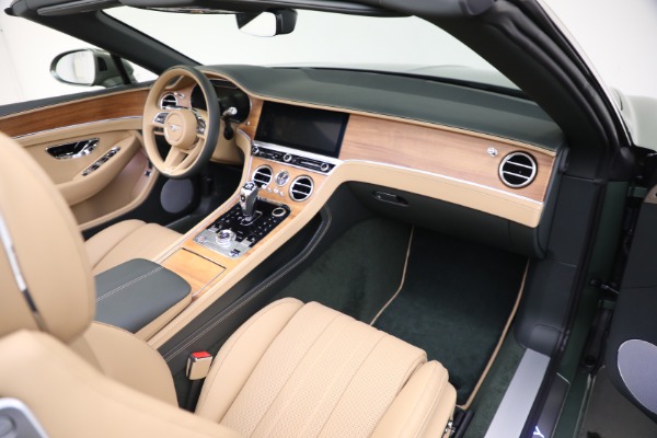 New 2024 Bentley Continental GTC V8 for sale $269,900 at Alfa Romeo of Greenwich in Greenwich CT 06830 28