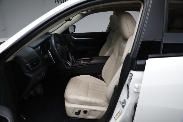 Used 2020 Maserati Levante GranSport for sale Sold at Alfa Romeo of Greenwich in Greenwich CT 06830 27