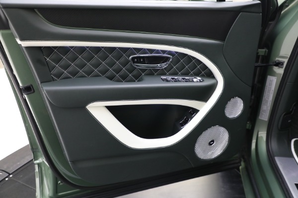 New 2023 Bentley Bentayga Speed for sale Sold at Alfa Romeo of Greenwich in Greenwich CT 06830 17