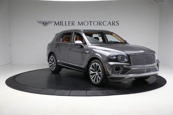 New 2023 Bentley Bentayga Azure Hybrid for sale $224,900 at Alfa Romeo of Greenwich in Greenwich CT 06830 11