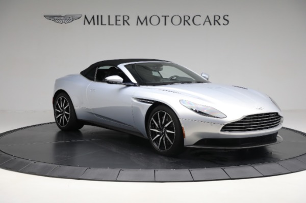 Used 2019 Aston Martin DB11 Volante for sale Sold at Alfa Romeo of Greenwich in Greenwich CT 06830 17