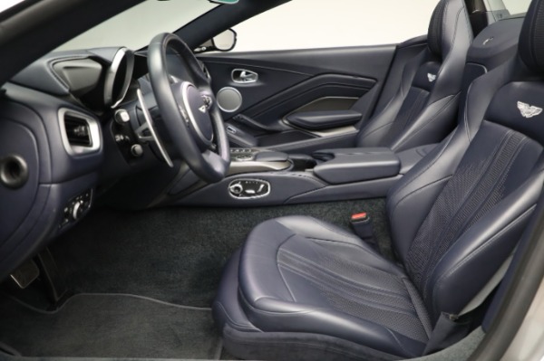 Used 2022 Aston Martin Vantage for sale $145,900 at Alfa Romeo of Greenwich in Greenwich CT 06830 20