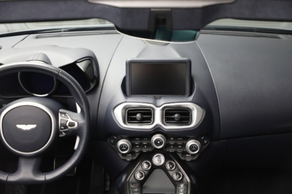 Used 2022 Aston Martin Vantage for sale Sold at Alfa Romeo of Greenwich in Greenwich CT 06830 28