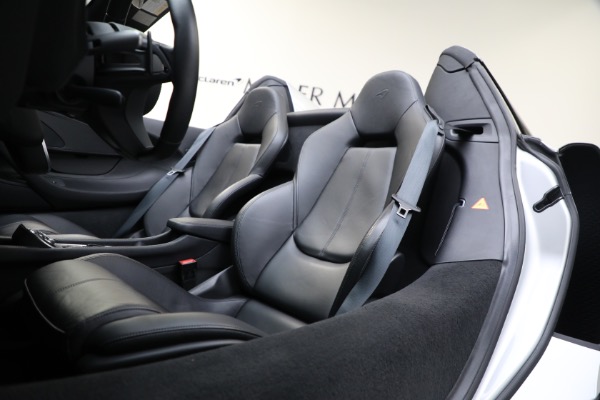 Used 2018 McLaren 570S Spider for sale $173,900 at Alfa Romeo of Greenwich in Greenwich CT 06830 23