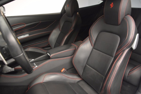 Used 2015 Ferrari FF for sale Sold at Alfa Romeo of Greenwich in Greenwich CT 06830 15