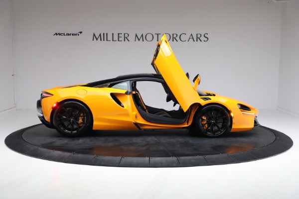 Used 2024 McLaren Artura Performance for sale Call for price at Alfa Romeo of Greenwich in Greenwich CT 06830 21
