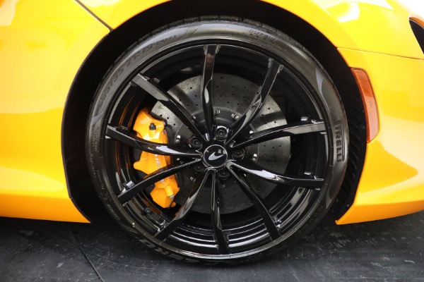 Used 2024 McLaren Artura Performance for sale Call for price at Alfa Romeo of Greenwich in Greenwich CT 06830 23