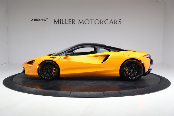 New 2024 McLaren Artura Performance for sale $278,733 at Alfa Romeo of Greenwich in Greenwich CT 06830 3