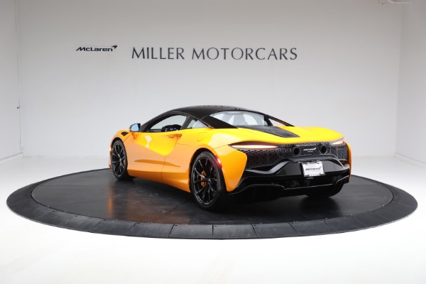 Used 2024 McLaren Artura Performance for sale Call for price at Alfa Romeo of Greenwich in Greenwich CT 06830 7