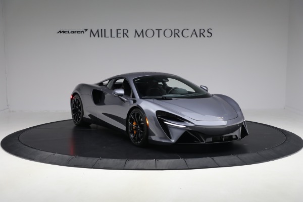 Used 2024 McLaren Artura Performance for sale $185,900 at Alfa Romeo of Greenwich in Greenwich CT 06830 11