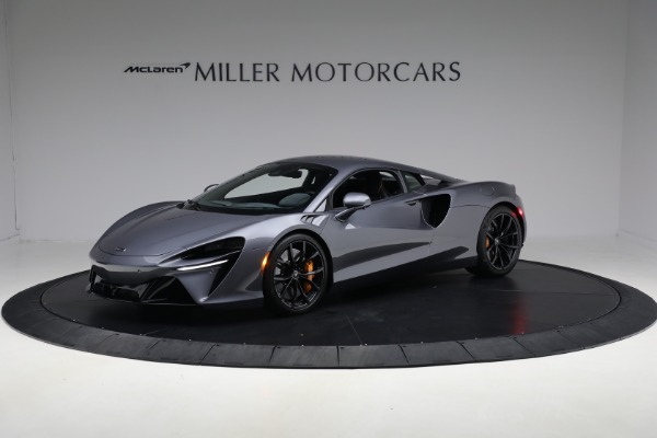 Used 2024 McLaren Artura Performance for sale $185,900 at Alfa Romeo of Greenwich in Greenwich CT 06830 2