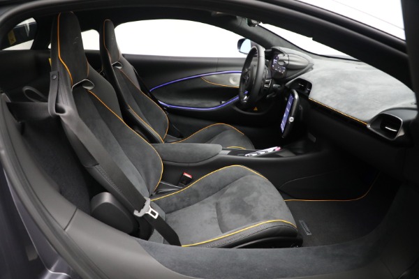 Used 2024 McLaren Artura Performance for sale $185,900 at Alfa Romeo of Greenwich in Greenwich CT 06830 24